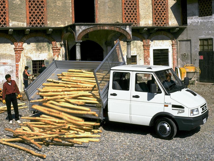  Iveco TurboDaily Crew Cab Tipper 1996 года  (фото 1 из 1)